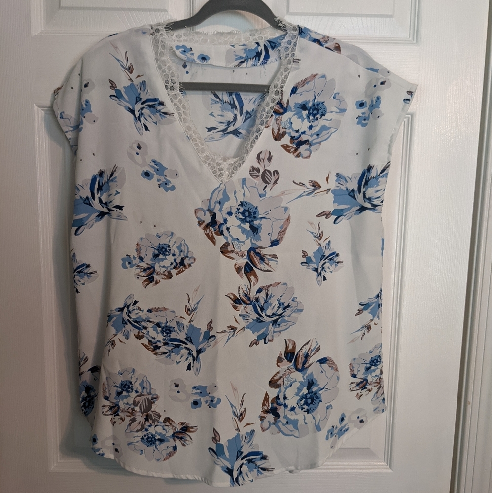 Shein blouse, size medium, never worn